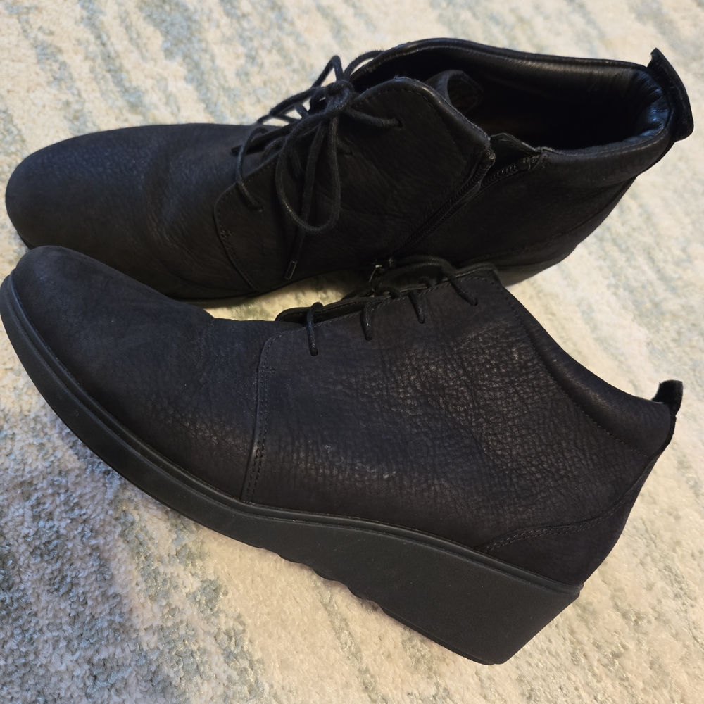 Clark's Ankle Boots Size 11 Lace-up Unstructured